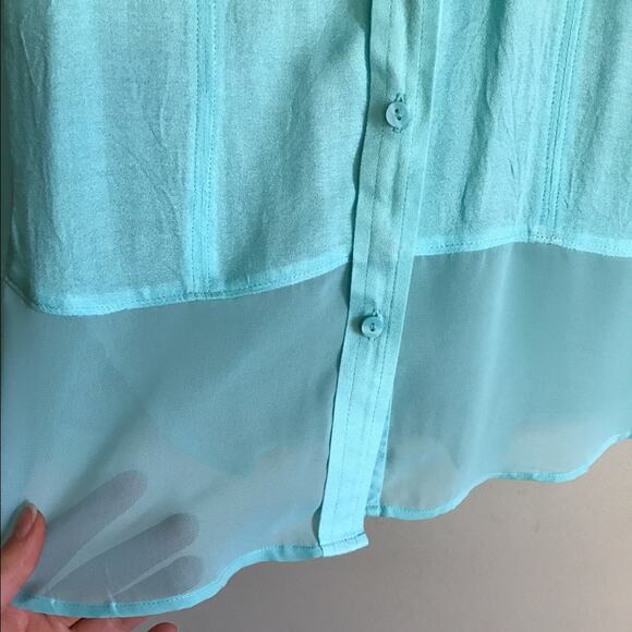 American Eagle button-down blouse - Picture 4 of 7